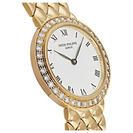 Patek Philippe-Patek Philippe Calatrava 4820 001 Men's Wristwatch-Other