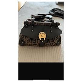 Fendi-Zucca FF magic brown handle-Brown