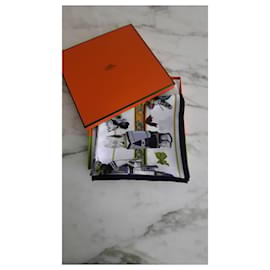 Hermès-Hermès carré 90 titled 'Kachinas' New-Multiple colors