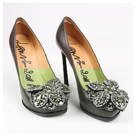 Lanvin-Talons en cuir ornés de bijoux Lanvin Paris en gris, taille 37,5.-Gris