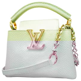 Louis Vuitton-Bolsa Louis Vuitton Taurillon Capucines MINI-Verde