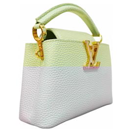 Louis Vuitton-Bolsa Louis Vuitton Taurillon Capucines MINI-Verde