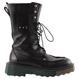 Off White Black leather boots Black