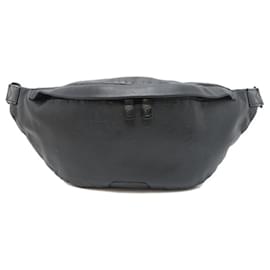 Louis Vuitton-Louis Vuitton Discovery Bum Bag-Black