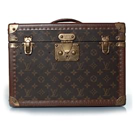 Louis Vuitton-Louis Vuitton, vanity case in monogram canvas-Brown