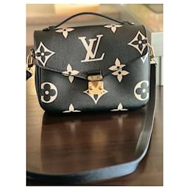 Louis Vuitton-Métis-Monogram
