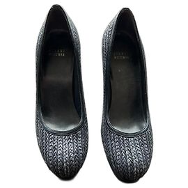 Saltos Stuart Weitzman em couro preto Preto
