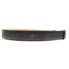 Louis Vuitton-Cinto perfurado Santur M6931 da Louis Vuitton-Preto