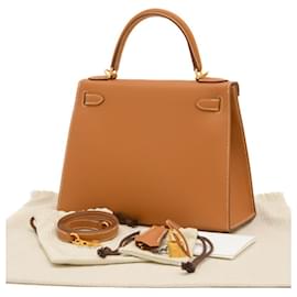 Hermès-Hermes Kelly 28 Handbag in Gold Epsom Leather-Golden