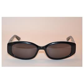 Valentino Garavani-sunglasses-Black