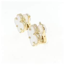 Van Cleef & Arpels-Van Cleef & Arpels Vintage Alhambra Clip Earrings-Golden