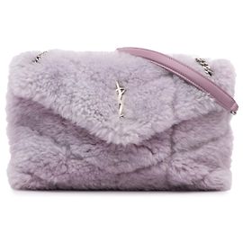 Bolsa de ombro Loulou Puffer pequena em shearling roxa da Saint Laurent Roxo