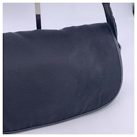 Yves Saint Laurent-Yves Saint Laurent Cloth Shoulder Bag Easy-Black