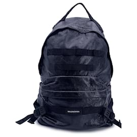 Balenciaga-Balenciaga Leather Backpack Army-Black