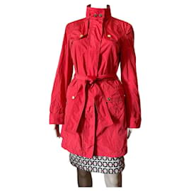 Moncler Jacke Rot aus Polyester Rot