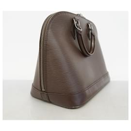 Louis Vuitton-Bolsa Epi Alma Louis Vuitton em mocha-Marrom