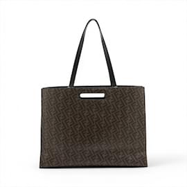 Fendi-Fendi Zucca Leather Shoulder Bag-Brown