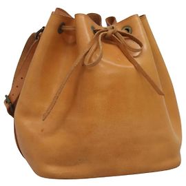 LOUIS VUITTON Bolsa de Ombro Petit Noé em Couro Nomad Bege M85003 LV Auth KD147 Bege