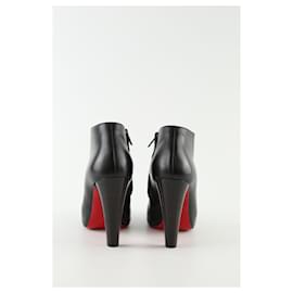 Christian Louboutin-Boots en cuir-Noir