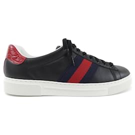 Gucci-Gucci Black and Red Sneakers-Black,Red