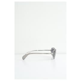 Autre Marque-Silver sunglasses-Silvery