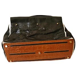 Yves Saint Laurent Muse Two Black Leather Handbag Black