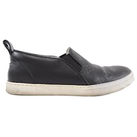 Louis Vuitton-Louis Vuitton Black Sneakers-Black