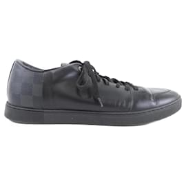 Louis Vuitton-Tênis pretos Louis Vuitton-Preto