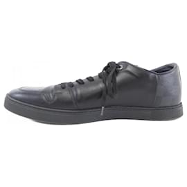Louis Vuitton-Tênis pretos Louis Vuitton-Preto