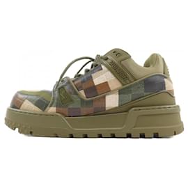 Louis Vuitton-Louis Vuitton Beige and Khaki Sneakers-Beige,Khaki