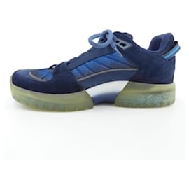 Louis Vuitton-Louis Vuitton Navy Sneakers-Navy blue