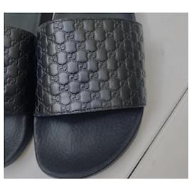 Gucci-Loafers Slip ons-Black