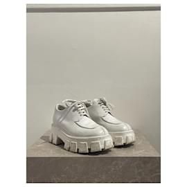Prada-PRADA Mules & clogs T.EU 37.5 Leather-White