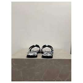 Hermès-HERMES Sandals T.EU 38.5 Leather-Black