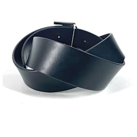 Burberry-Burberry TB Logo Leather Men's Belt-Black,Silvery
