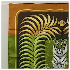 Hermès-HERMES Carre 90 Scarf ""TIGRE ROYAL"" Silk Yellow Auth yk17593-Yellow