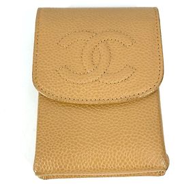 Estojo para cigarros em couro de bezerro granulado bege Chanel Bege