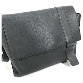 Hermès-Hermes Taurillon Clemence Messenger Bag-Black