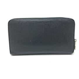 Louis Vuitton-Louis Vuitton Taiga Leather Long Wallet-Black