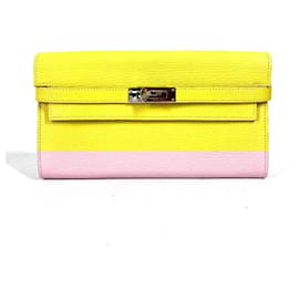 Hermès-Portefeuille Long Kelly Hermes en cuir Chèvre jaune-Jaune
