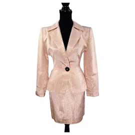 Yves Saint Laurent-Yves Saint Laurent pink chic suit-Pink