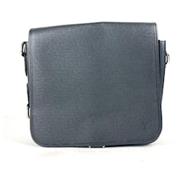 Louis Vuitton-Louis Vuitton Taiga Andrei Messenger Bag-Black,Grey