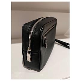 Louis Vuitton-Clutch made of black gray Taiga leather-Black