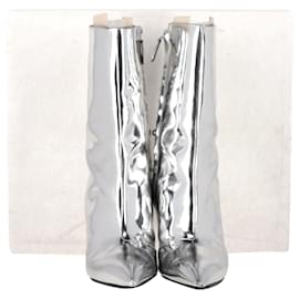 Balenciaga- Balenciaga Pointed Stiletto Ankle Boots in Metallic Silver Leather -Silvery,Metallic