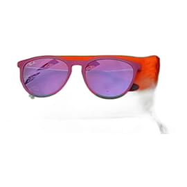 Ray-Ban-Classic-Purple