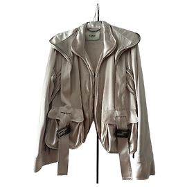 Jaqueta zippada com fivela Fendi Rosa Creme