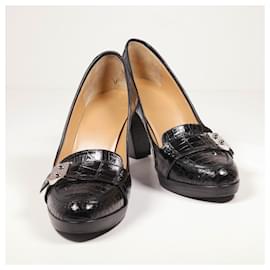 Hermès-Amazing Hermes Classic Crocodile Heels-Black