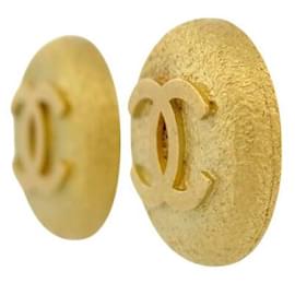 Chanel-VINTAGE CHANEL 1994 ROUND CC LOGO GOLD METAL EARRINGS-Golden