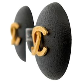 Chanel-VINTAGE BOUCLES D'OREILLES CHANEL 1993 A CLIP RONDES NOIR LOGO CC DORE EARRINGS-Noir