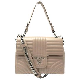 BOLSA PRADA DIAGRAMA 1BA196 COURO CHEVRON CIPRIA ALÇA Rosa